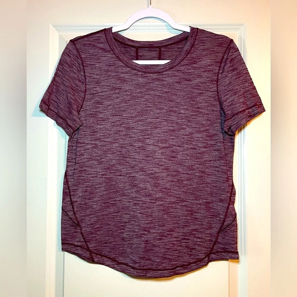 Lululemon Long Distance Short Sleeve in Heathered Garnet Size 4 / 6